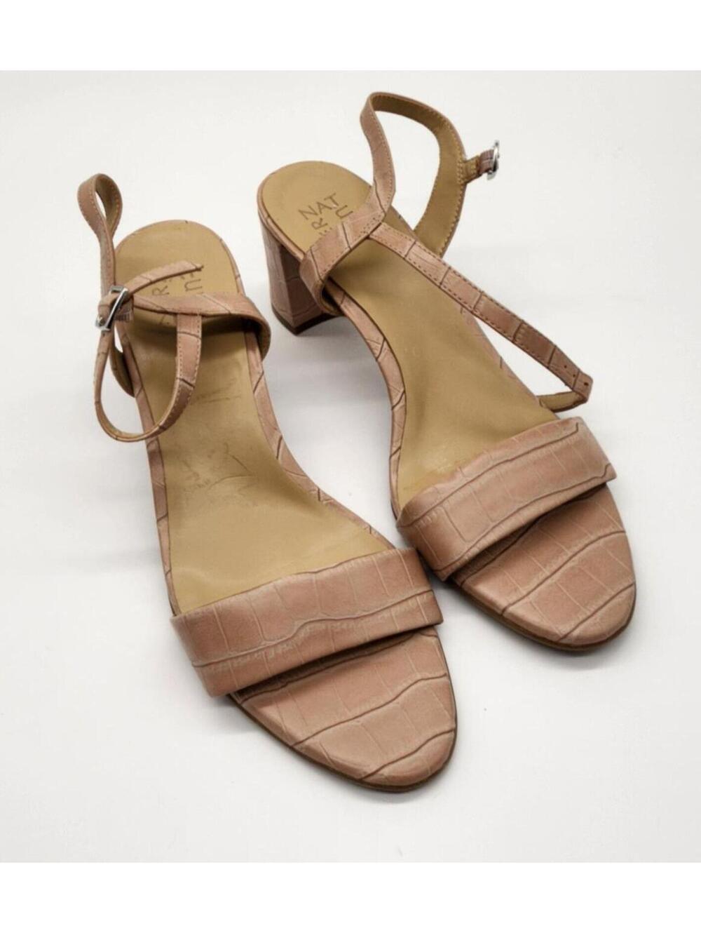 Naturalizer Women's Bristol Dress Sandals never worn  10 beige